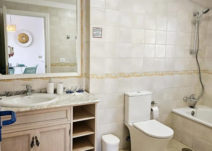 Апартаменты Granada Sun Escape